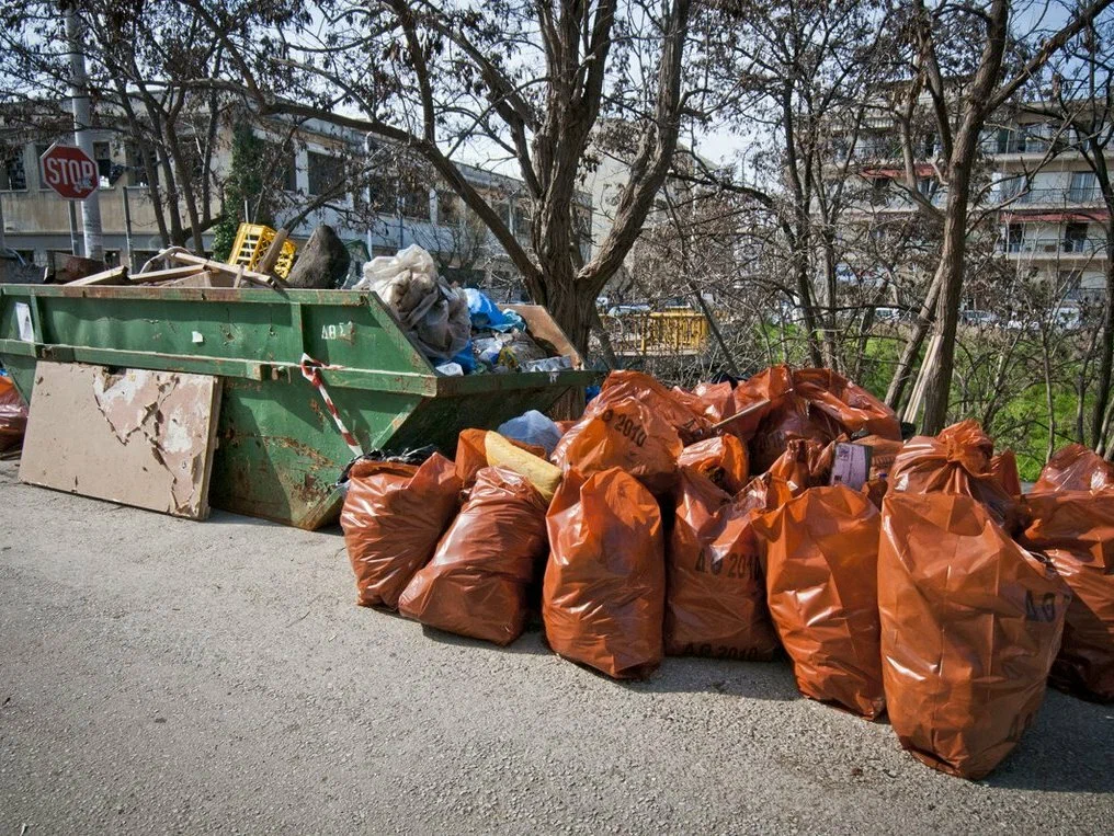 Круглосуточный вывоз мусора в Новотроицке в октябре