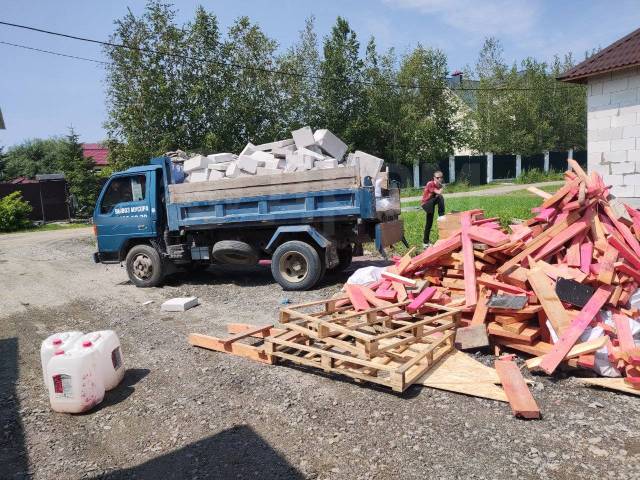 Вывоз мусора с чердака в Новотроицке в октябре